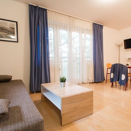 Apartmenthaus Hietzing I Contactless Check-In Vienna Exterior photo