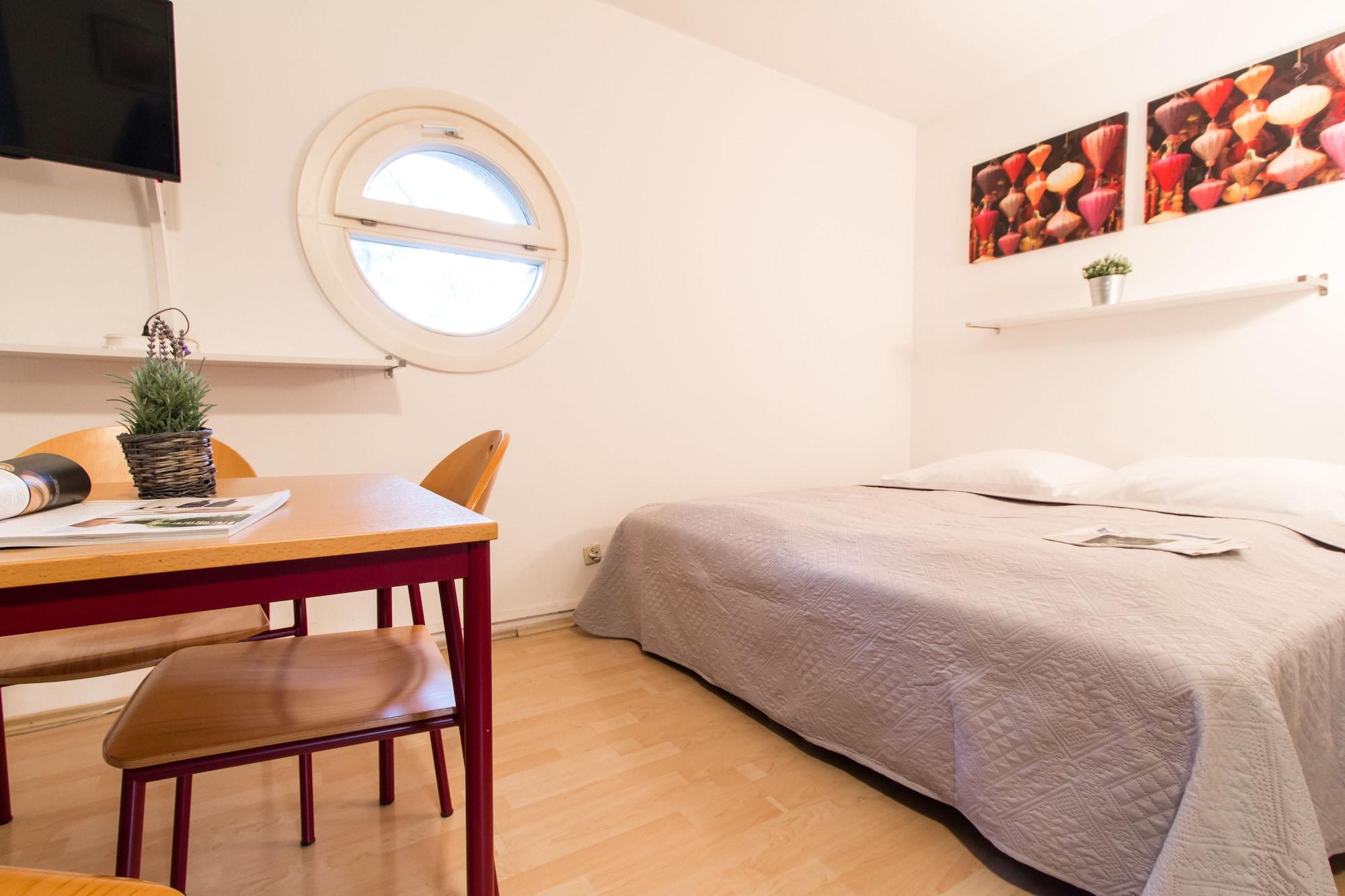 Apartmenthaus Hietzing I Contactless Check-In Vienna Exterior photo