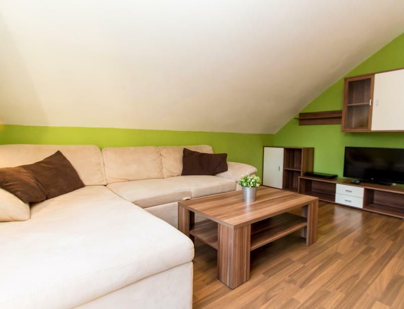 Apartmenthaus Hietzing I Contactless Check-In Vienna Exterior photo
